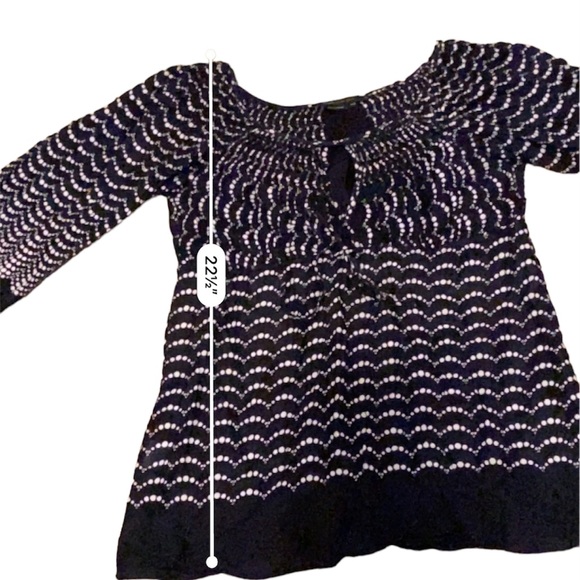 BCBG Maxazria black and white peasant blouse - Picture 7 of 10